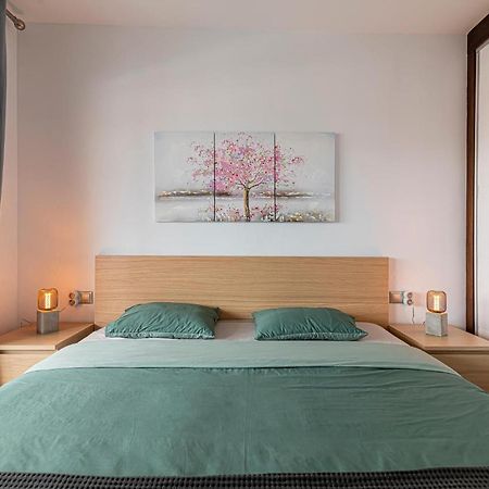 Go2Tenerife Apart'Madera Terrace, Swimming Pool & Parking Адехе Екстериор снимка